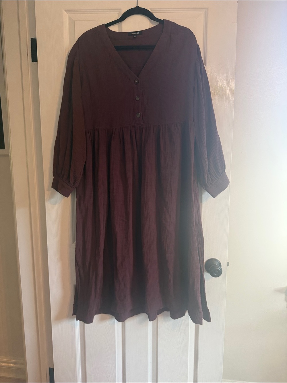 Madewell Long Sleeve V-Neck Babydoll Dress in Deep Plum